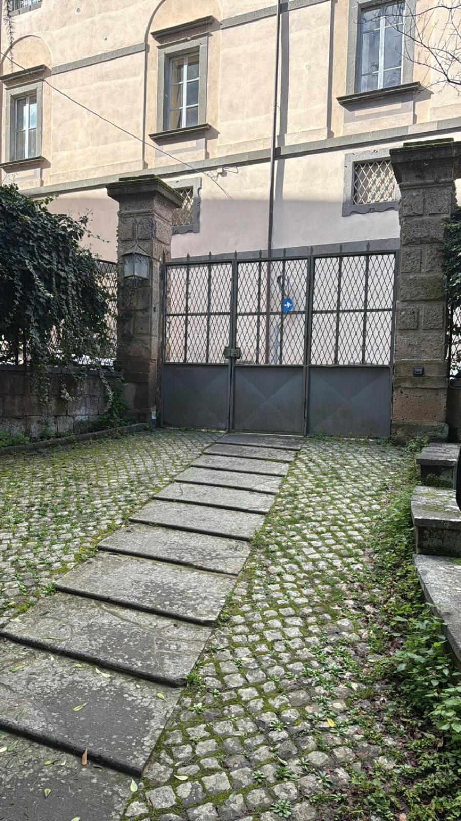 Il Giardinetto Di Elelu' Private Garage Apartment Orvieto Bagian luar foto